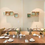 Отель Novum Hotel New Madison Duesseldorf Hauptbahnhof 4*