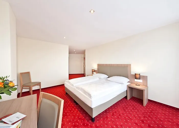 Novum Hotel New Madison Duesseldorf Hauptbahnhof 4*